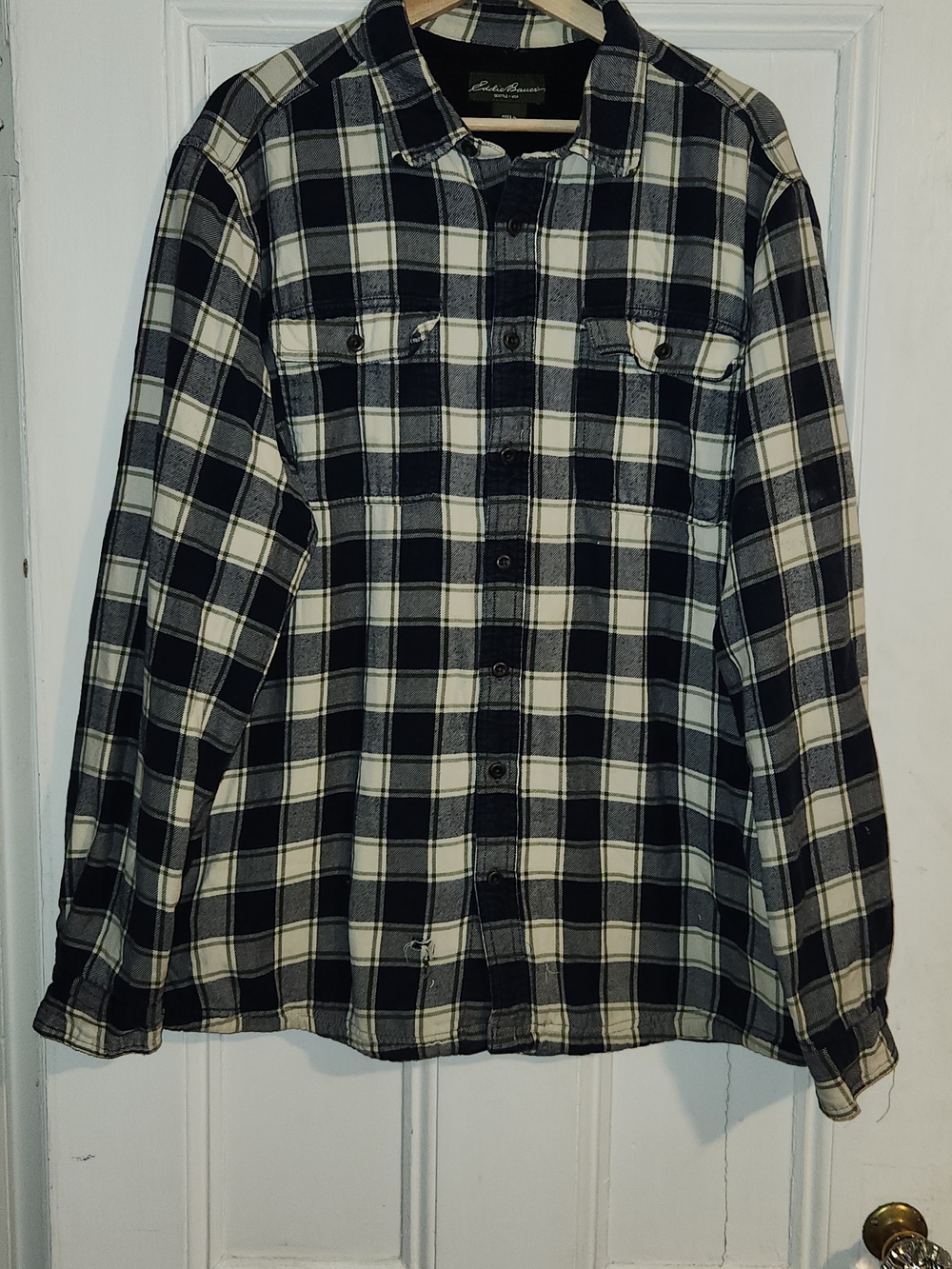 Eddie Bauer Black & Cream Plaid Button-Up Shirt With Flannel Linning w/flaws